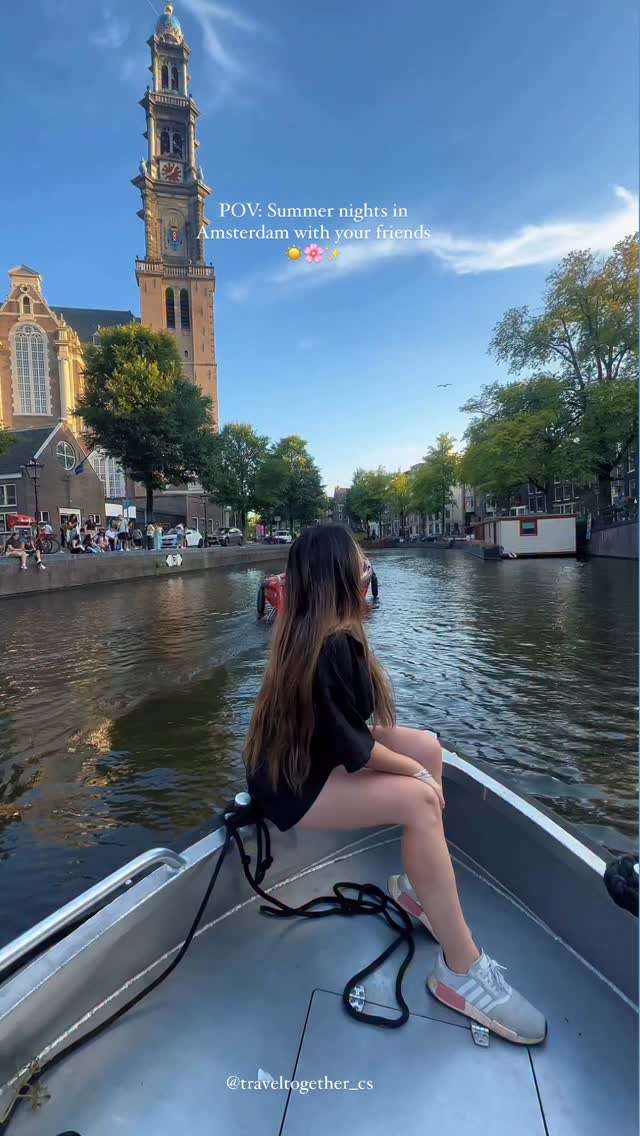 🚤✨ Canals, sunshine, and endless laughs!