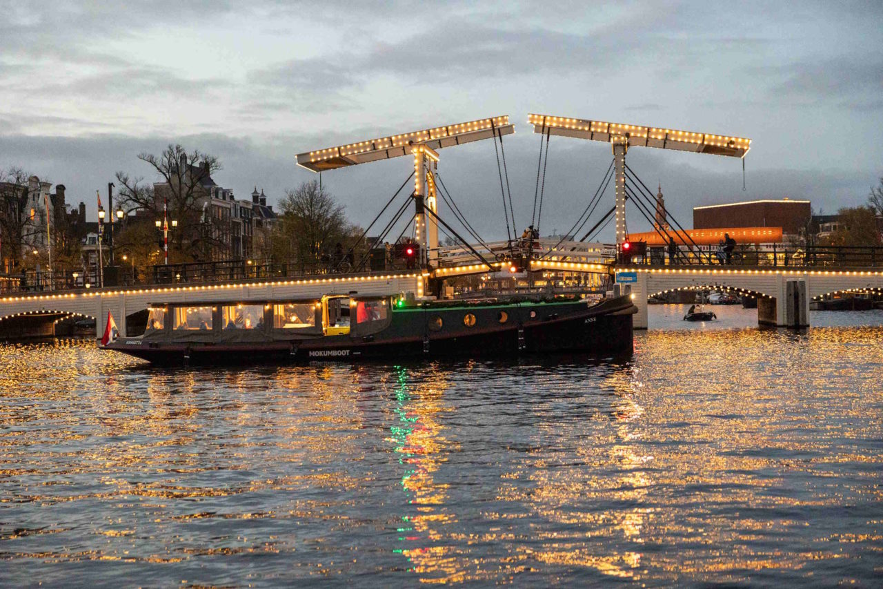 Amsterdamer Weihnachts-Grachtenrundfahrt