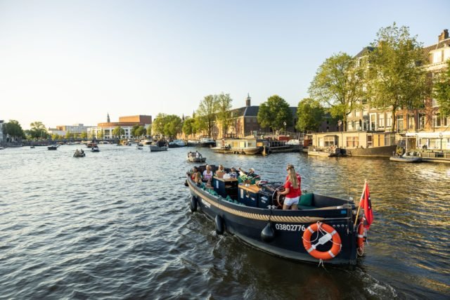 Tour en bateau priv&eacute;